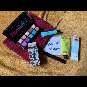Makeup bundle